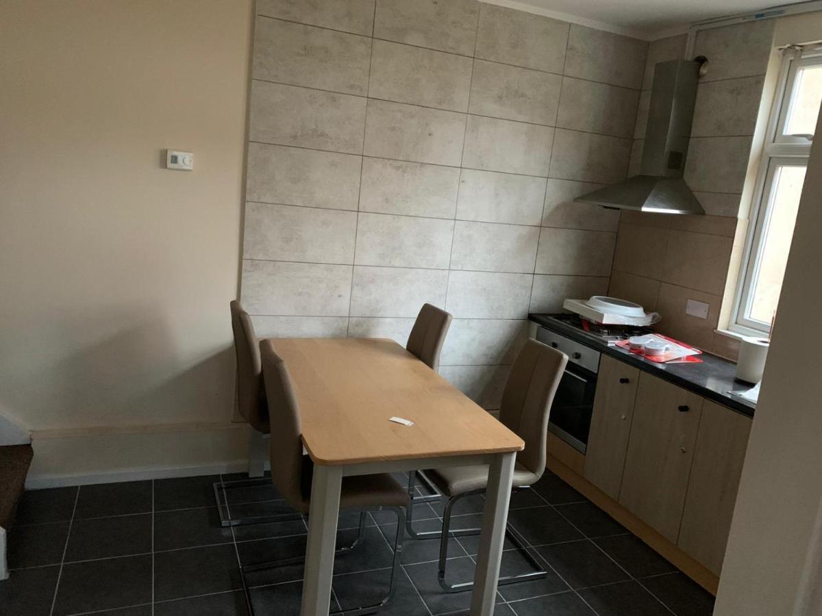 Weedon Road Dallington (Northamptonshire) Extérieur photo